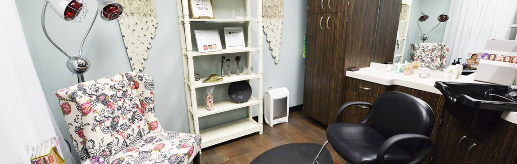mirror mirror salon in Kirkwood